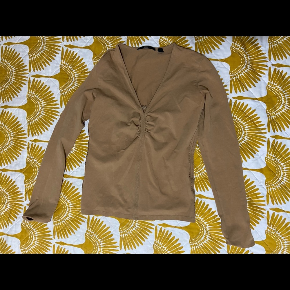 Hugo boss Top size M